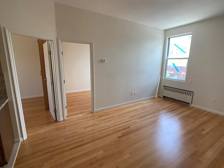 More Photos Of 2828 W 19th St, Brooklyn Apartments For Sale
