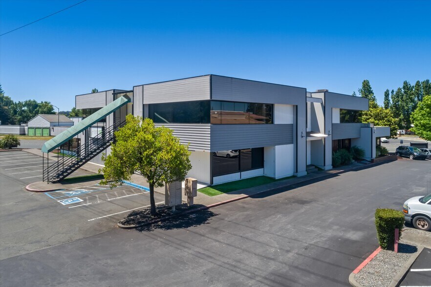 Primary Photo Of 6640 Redwood Dr, Rohnert Park Office For Sale