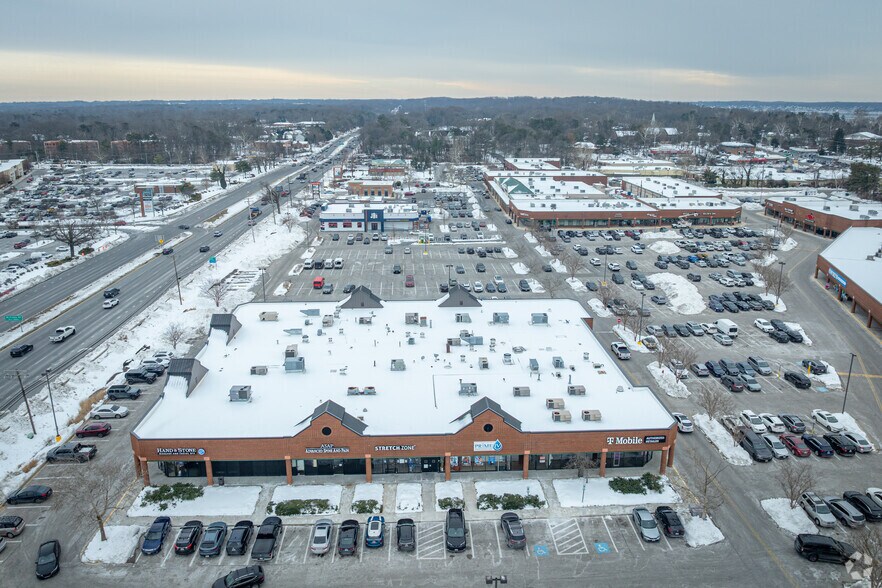 More Photos Of 550-582 Ritchie Hwy, Severna Park Unknown For Lease
