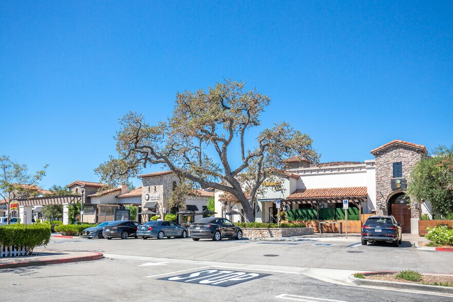 More Photos Of 30730-30780 Russell Ranch Rd, Westlake Village Unknown For Lease