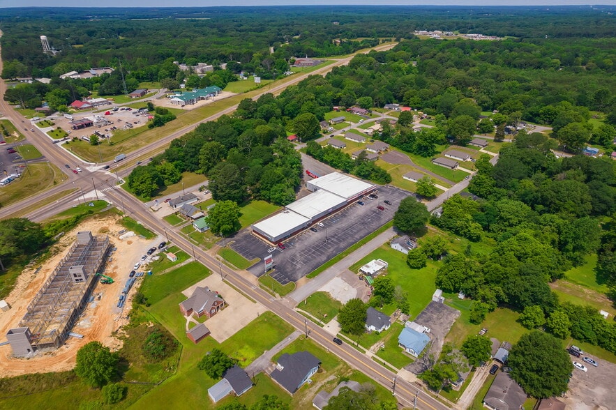More Photos Of 121 Whitley Ave, Henderson Supermarket For Lease