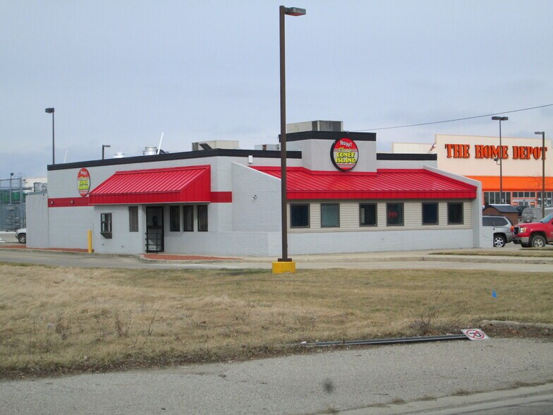 More Photos Of 2165 E M 21, Owosso General Retail For Sale