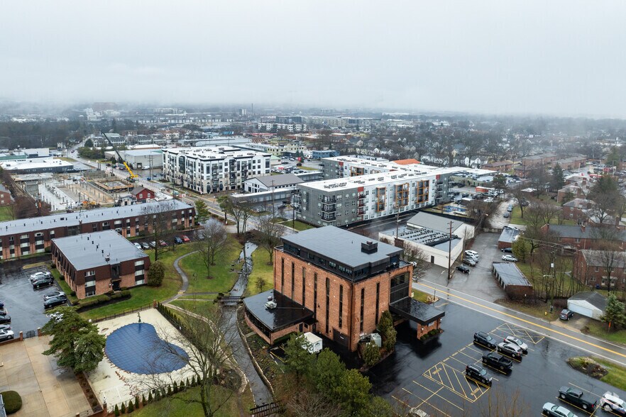 More Photos Of 1200 Chambers Rd, Columbus Office For Lease