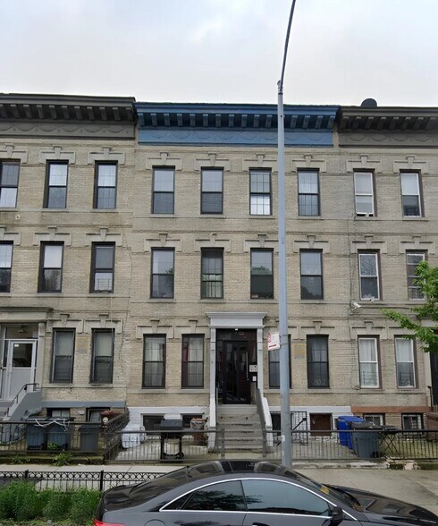 Primary Photo Of 540 Bainbridge St, Brooklyn Multifamily For Sale