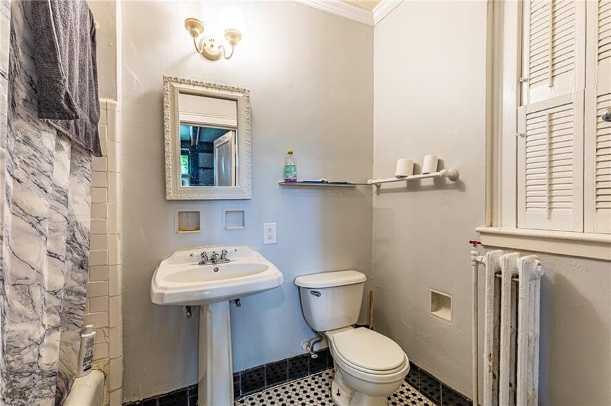 More Photos Of 1041 Lake Ave, Rochester Apartments For Sale