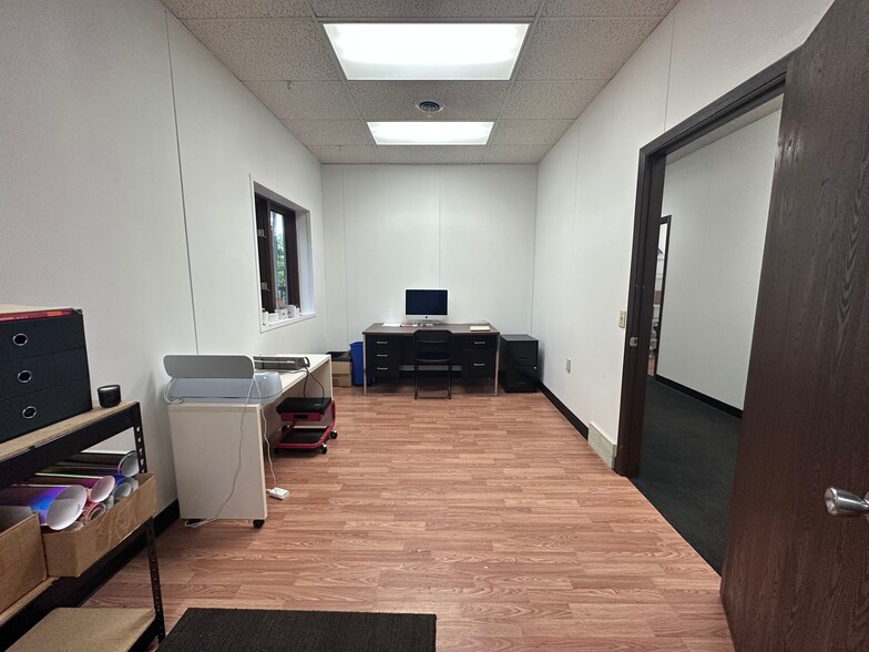 More Photos Of 2883 Aero Park Dr, Traverse City Warehouse For Sale