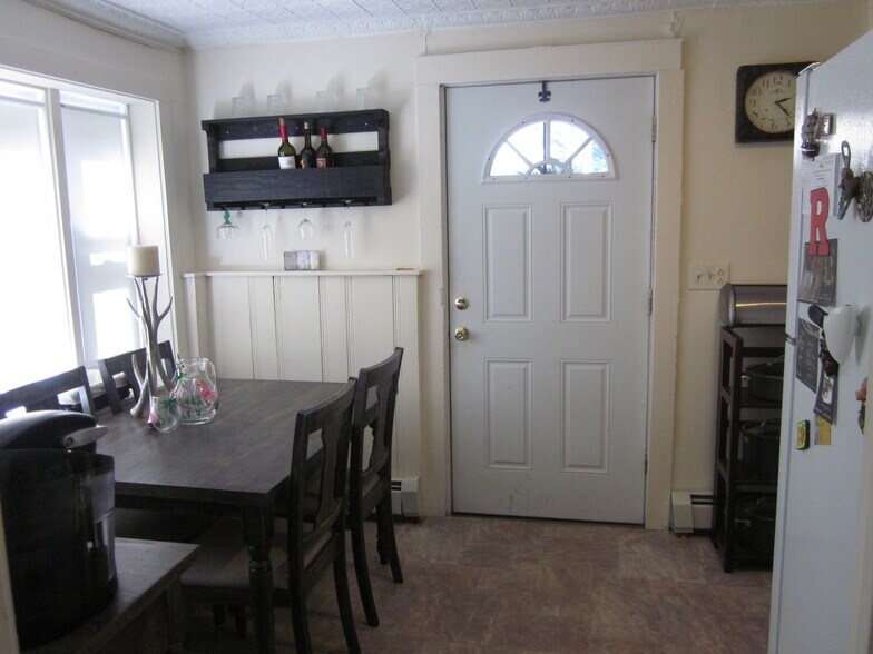 More Photos Of 360 Western Hwy, Tappan Apartments For Sale