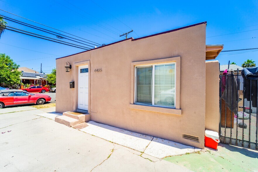 More Photos Of 4451 Dwight St, San Diego Apartments For Sale