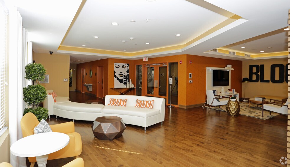 More Photos Of 56 Broad St, Bloomfield Apartments For Lease