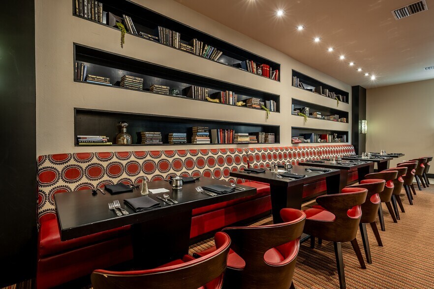 More Photos Of 3700 Judson Rd, Longview Restaurant For Sale