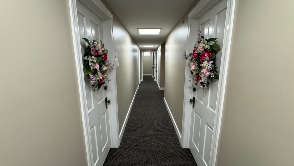 More Photos Of 312-314 W Broad St, Quakertown Office For Sale