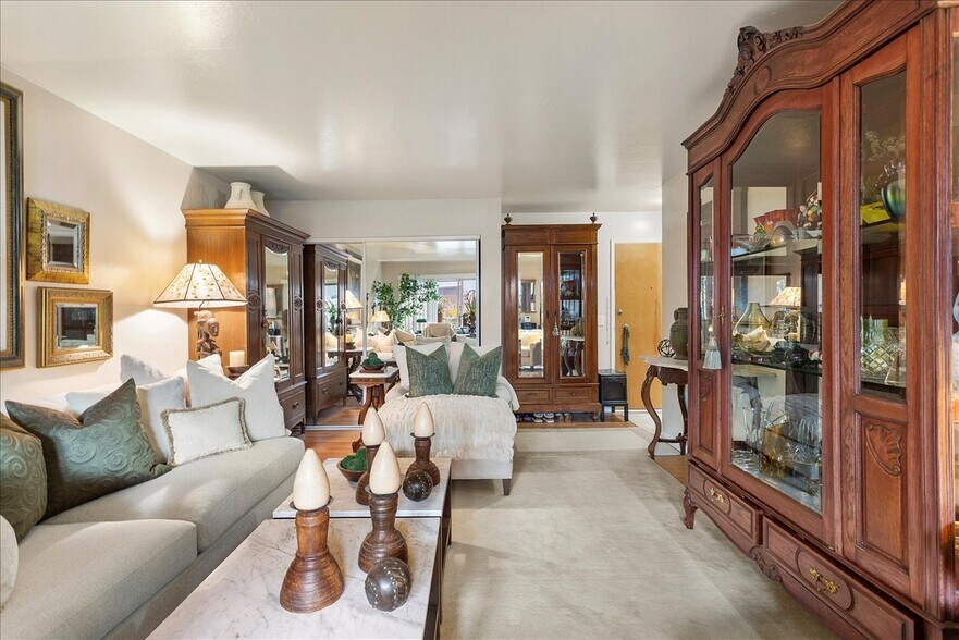 More Photos Of 561 Oakland Ave, Oakland Apartments For Sale
