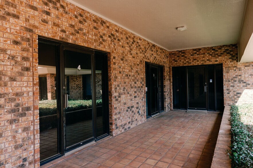 More Photos Of 4722 Taft Blvd, Wichita Falls Medical For Lease