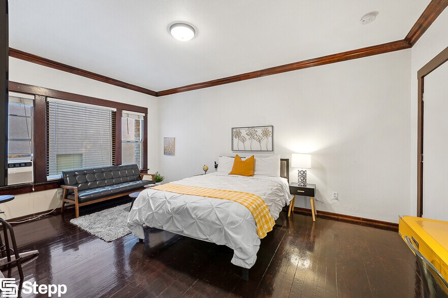 More Photos Of 330-332 Cedar Ave, Long Beach Apartments For Sale