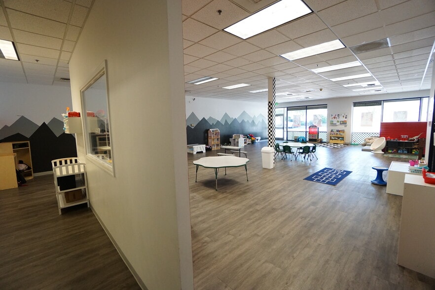 More Photos Of 6501 W Grandridge Blvd, Kennewick Unknown For Lease