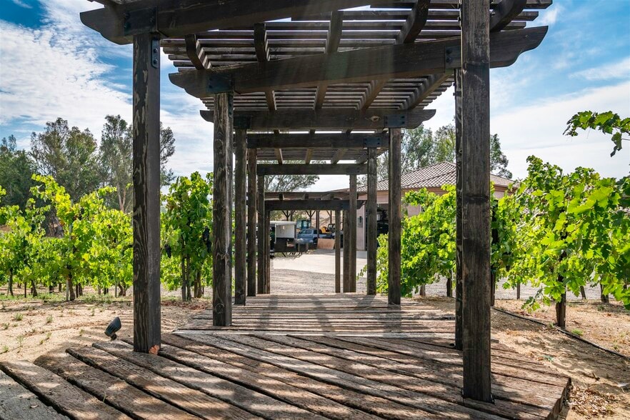 More Photos Of 34515 Buck Rd, Temecula Winery Vineyard For Sale