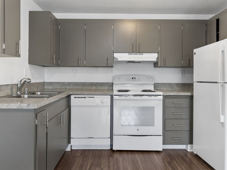 More Photos Of 210 Bethel St NE, Olympia Apartments For Sale