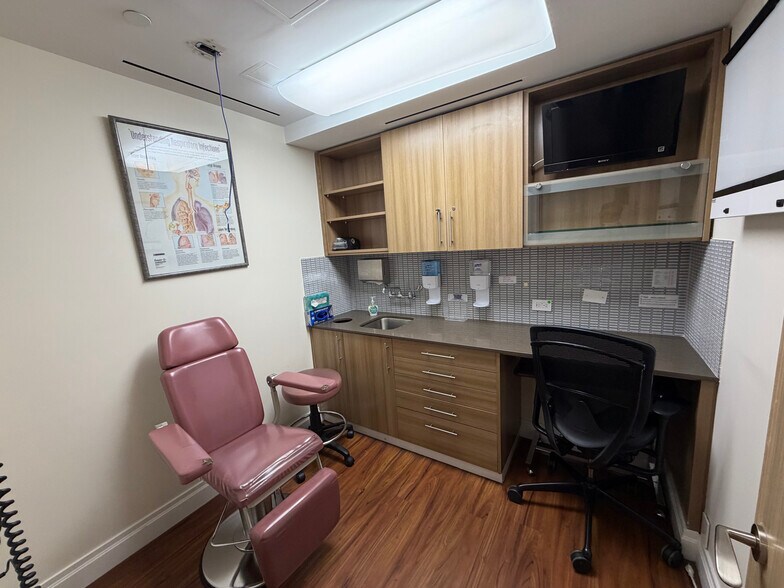 More Photos Of 2408-2412 Ocean Ave, Brooklyn Apartments For Lease