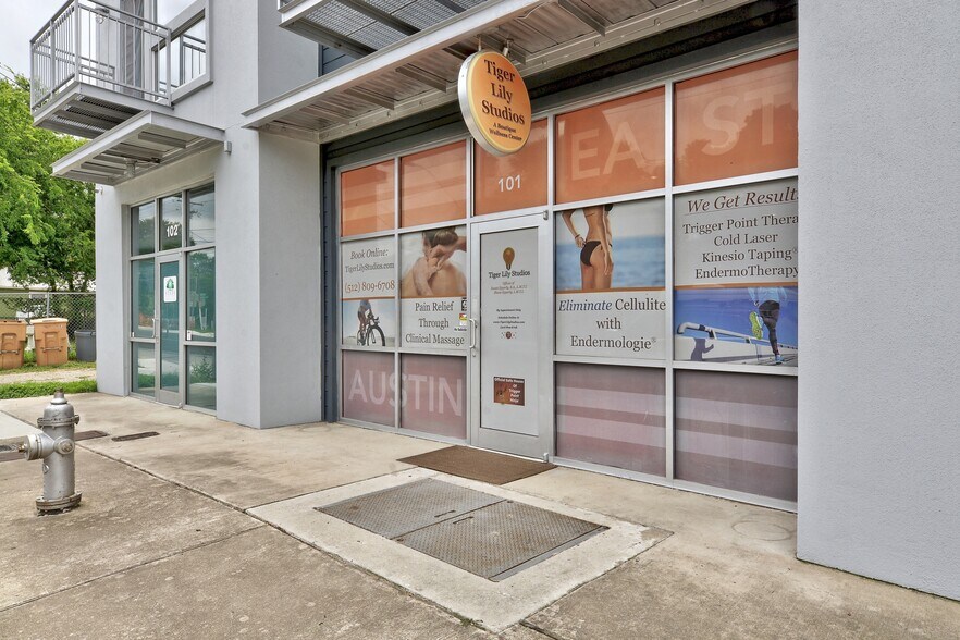 More Photos Of 2931 E 12th St, Austin Apartments For Sale