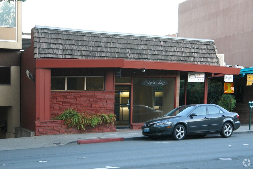 More Photos Of 1611-1621 N Broadway, Walnut Creek Storefront Retail Office For Lease