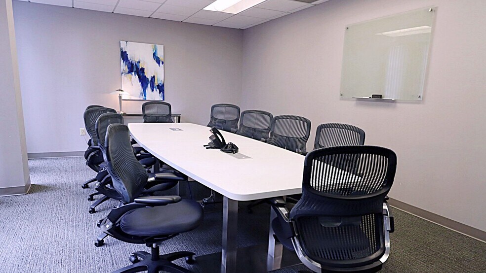 More Photos Of 235 Peachtree St NE, Atlanta Office For Lease