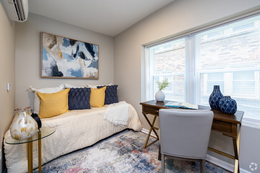 More Photos Of , Kansas City Multifamily For Sale