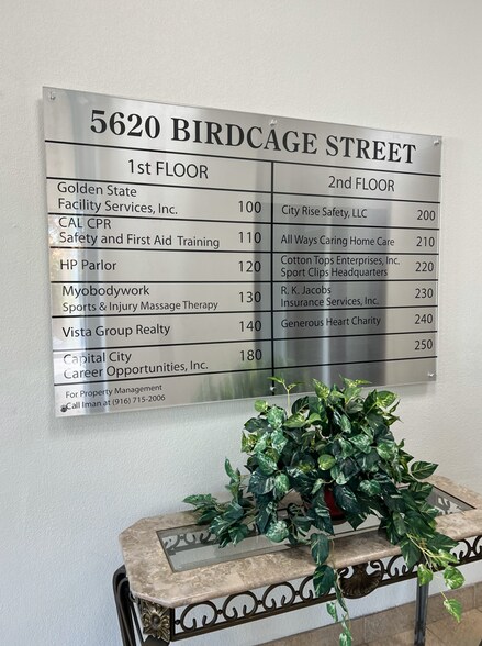 More Photos Of 5620 Birdcage St, Citrus Heights Office For Lease