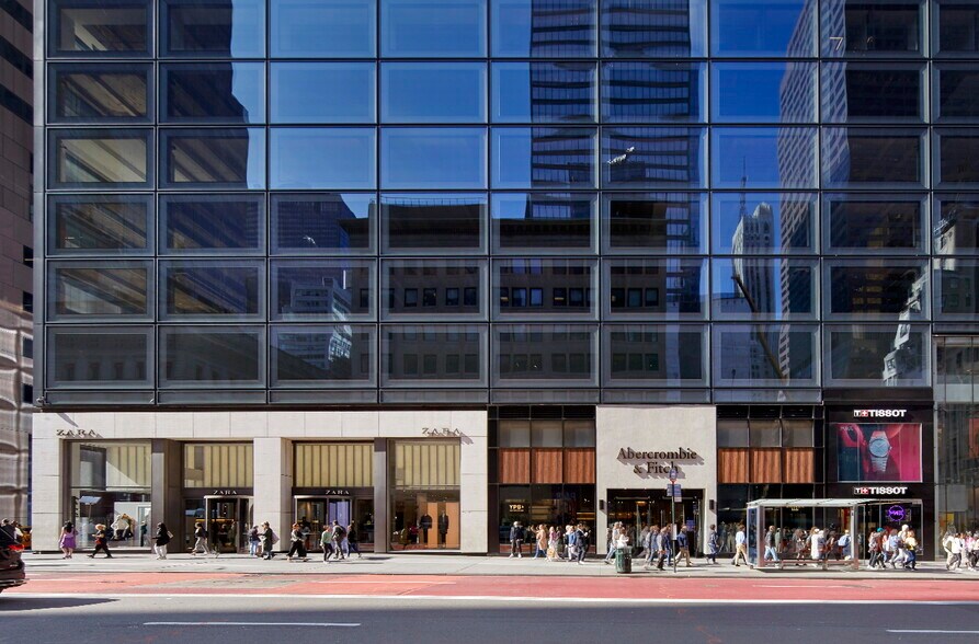 More Photos Of 660 Fifth Ave, New York Office For Lease