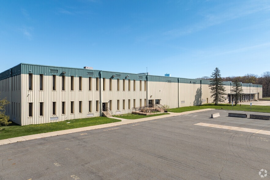 Primary Photo Of 1 Parker Way, Mount Pocono Distribution For Lease