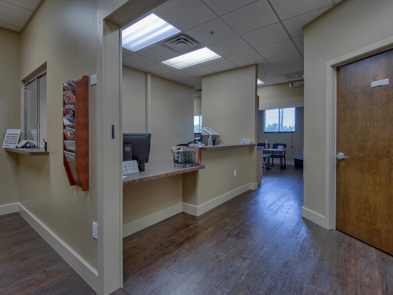More Photos Of 201 W Guava St, The Villages Medical For Lease