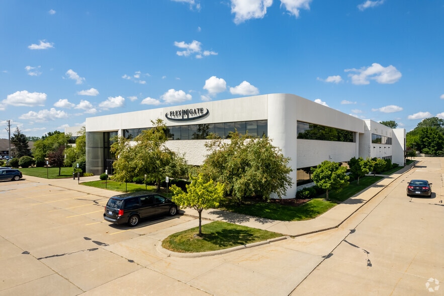 More Photos Of 35801-35875 Mound Rd, Sterling Heights Research And Development For Sale