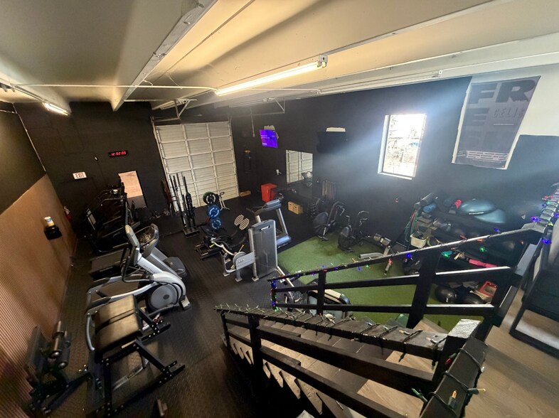 More Photos Of 1142 Okeechobee Rd, West Palm Beach Industrial For Lease