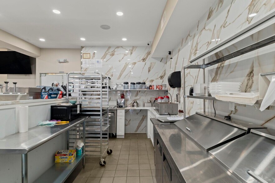 More Photos Of 1627 E Passyunk Ave, Philadelphia Storefront Retail Residential For Sale