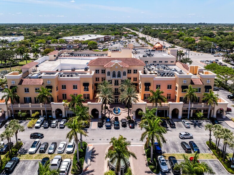 More Photos Of 1500 Gateway Blvd, Boynton Beach Office For Sale
