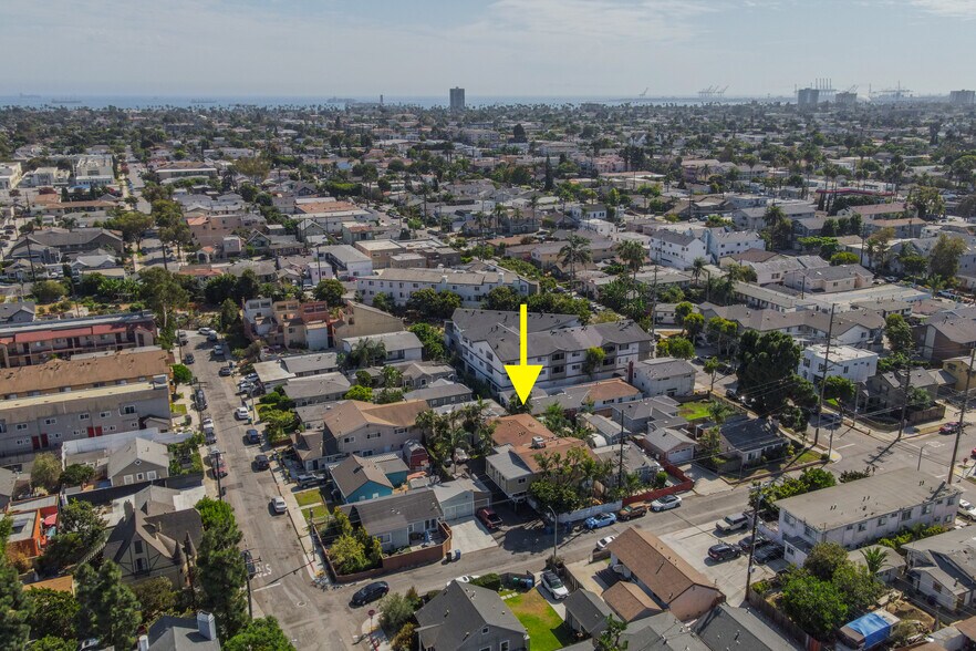 More Photos Of 3622 E 11th St, Long Beach Apartments For Sale