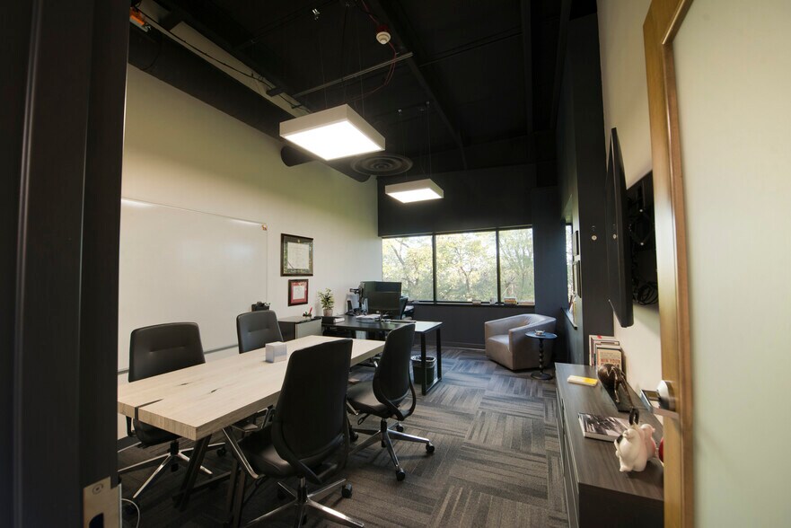 More Photos Of 6141 Avery Rd, Dublin Warehouse For Sale