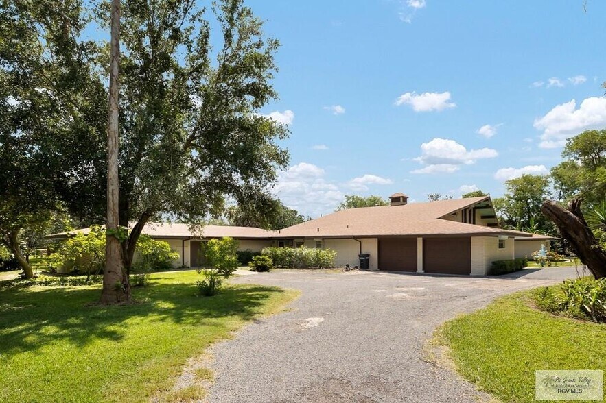 More Photos Of 1 Frost Ln, San Benito Lodge Meeting Hall For Sale