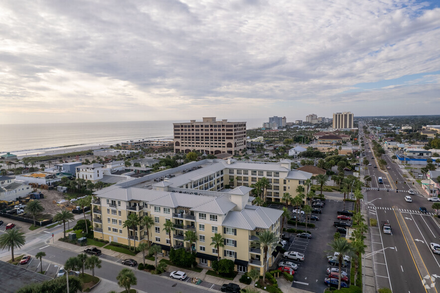 More Photos Of 525 3rd St N, Jacksonville Beach Apartments For Lease