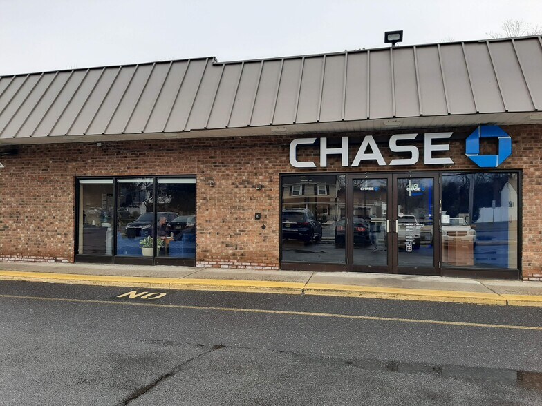 More Photos Of 365 Spotswood Englishtown Rd, Monroe Township Storefront Retail Office For Lease