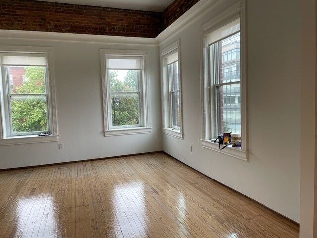 More Photos Of 1541 14th St NW, Washington Office For Lease