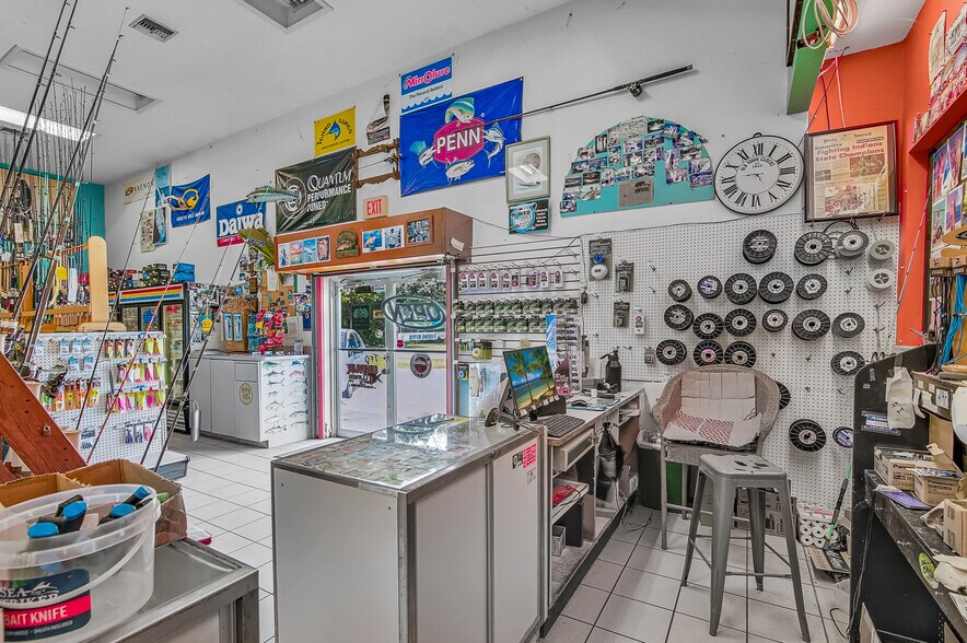 More Photos Of 1204 S US 1, Vero Beach Freestanding For Sale