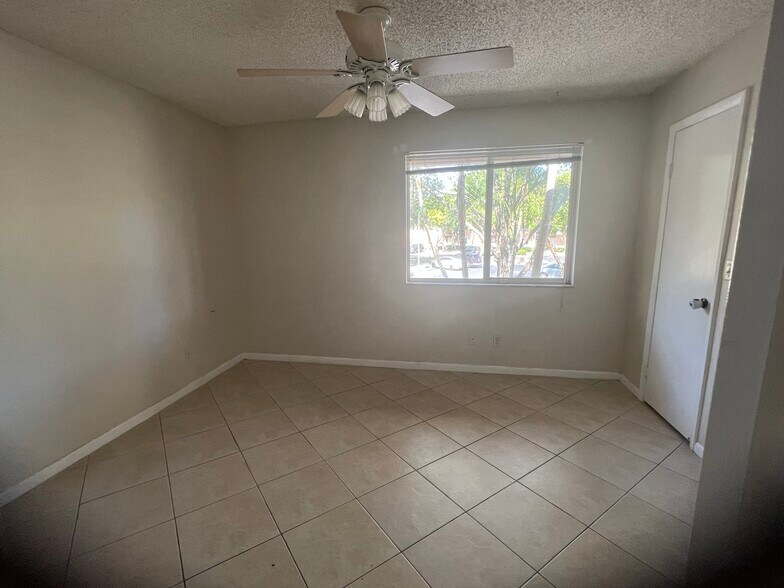 More Photos Of 711 NW 91st Ter, Plantation Apartments For Sale