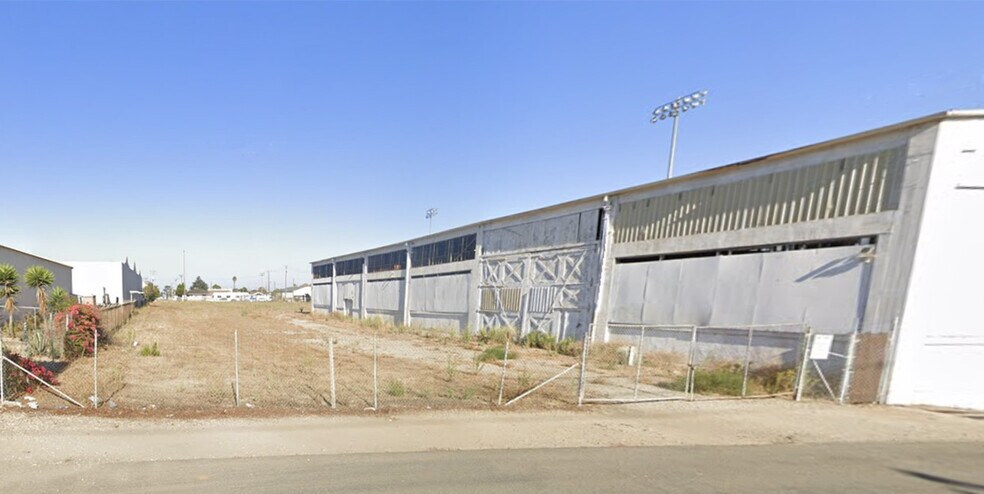 More Photos Of 628 S McClelland St, Santa Maria Land For Sale