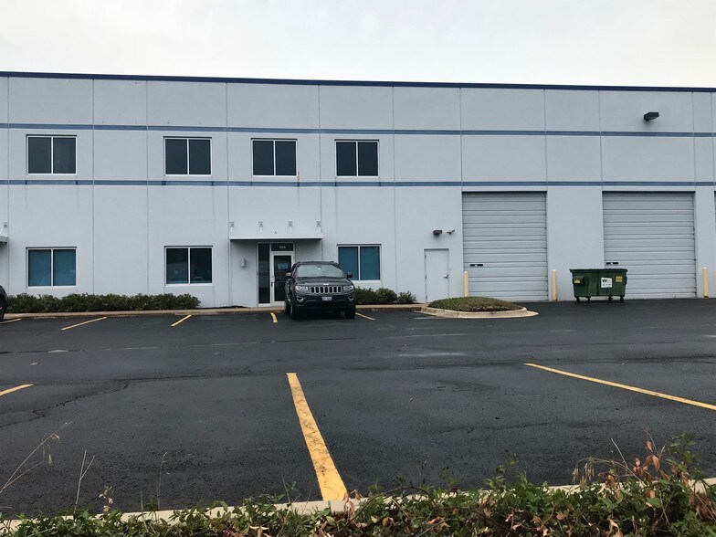 More Photos Of 340 Marshall Ave, Aurora Warehouse For Sale