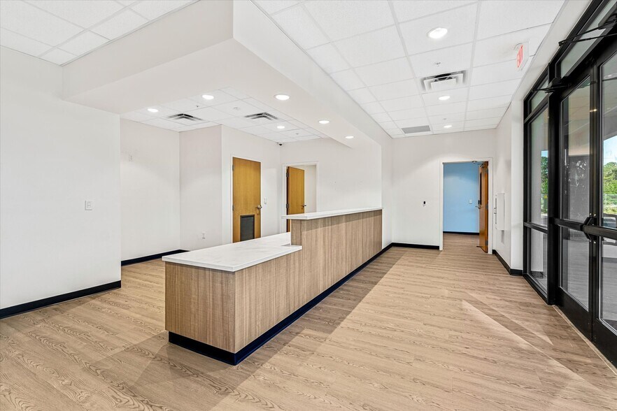 More Photos Of 481 Shores Blvd, Saint Augustine Medical For Lease