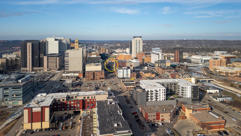 More Photos Of 425 S Broadway, Rochester Apartments For Lease