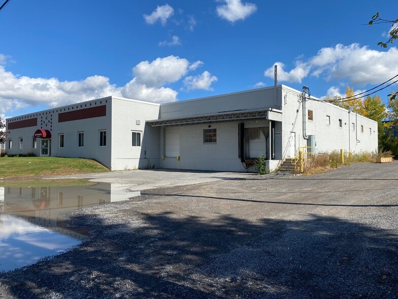 More Photos Of 127 Falso Dr, Mattydale Warehouse For Sale