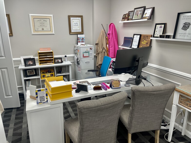 More Photos Of 10914 Patriot Hwy, Fredericksburg Storefront Retail Office For Sale