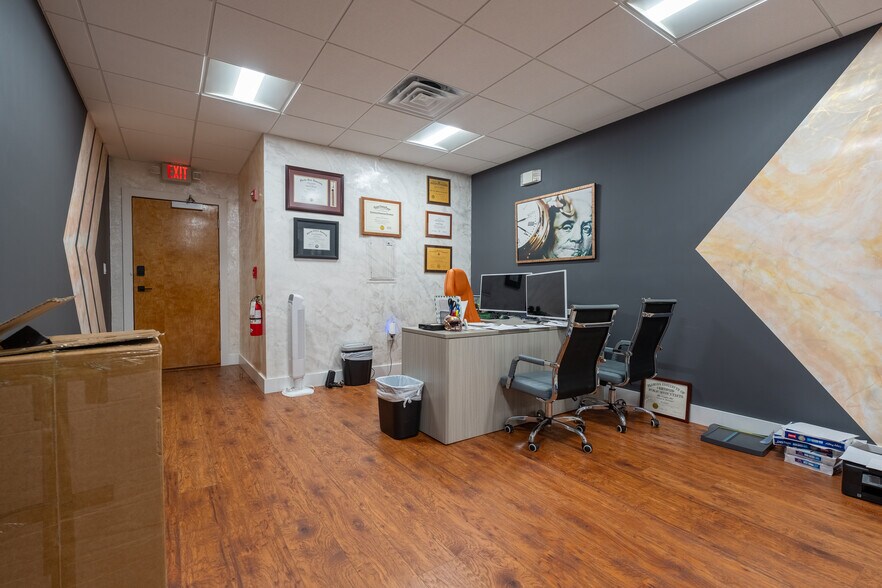More Photos Of 1704-1726 N University Dr, Coral Springs Medical For Sale