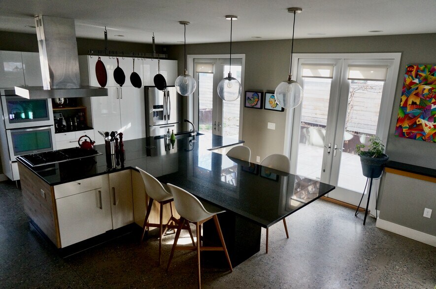 More Photos Of 3288 Arapahoe St, Denver Apartments For Sale